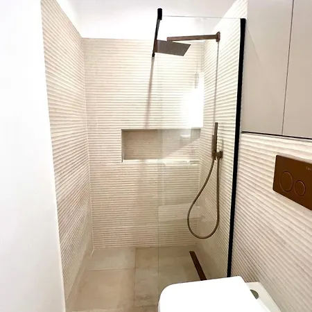 Apartment Flat In Near Old Town Bukarest