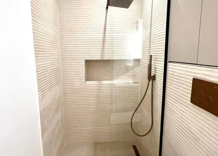 아파트 Flat In Near Old Town 부쿠레슈티