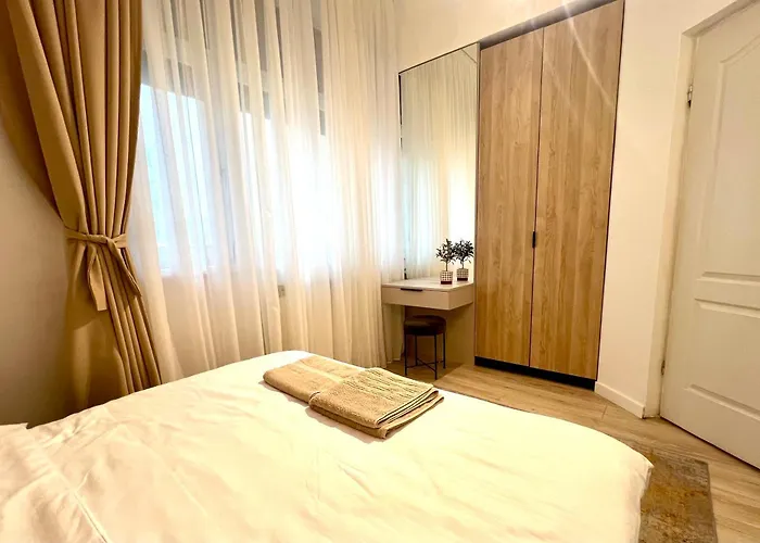 Apartament Flat In Near Old Town *